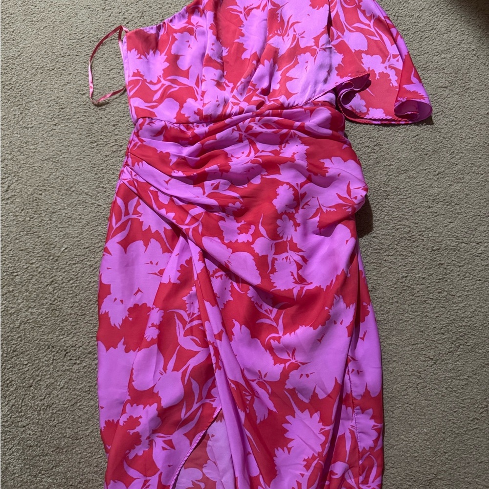 DO+BE Pink and Red Asymmetrical One-Shoulder Ruched Dress